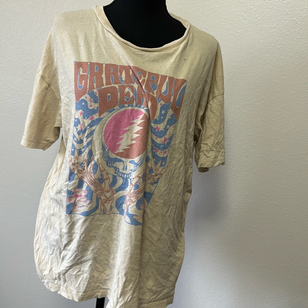 Oversized Grateful Dead band tee size M